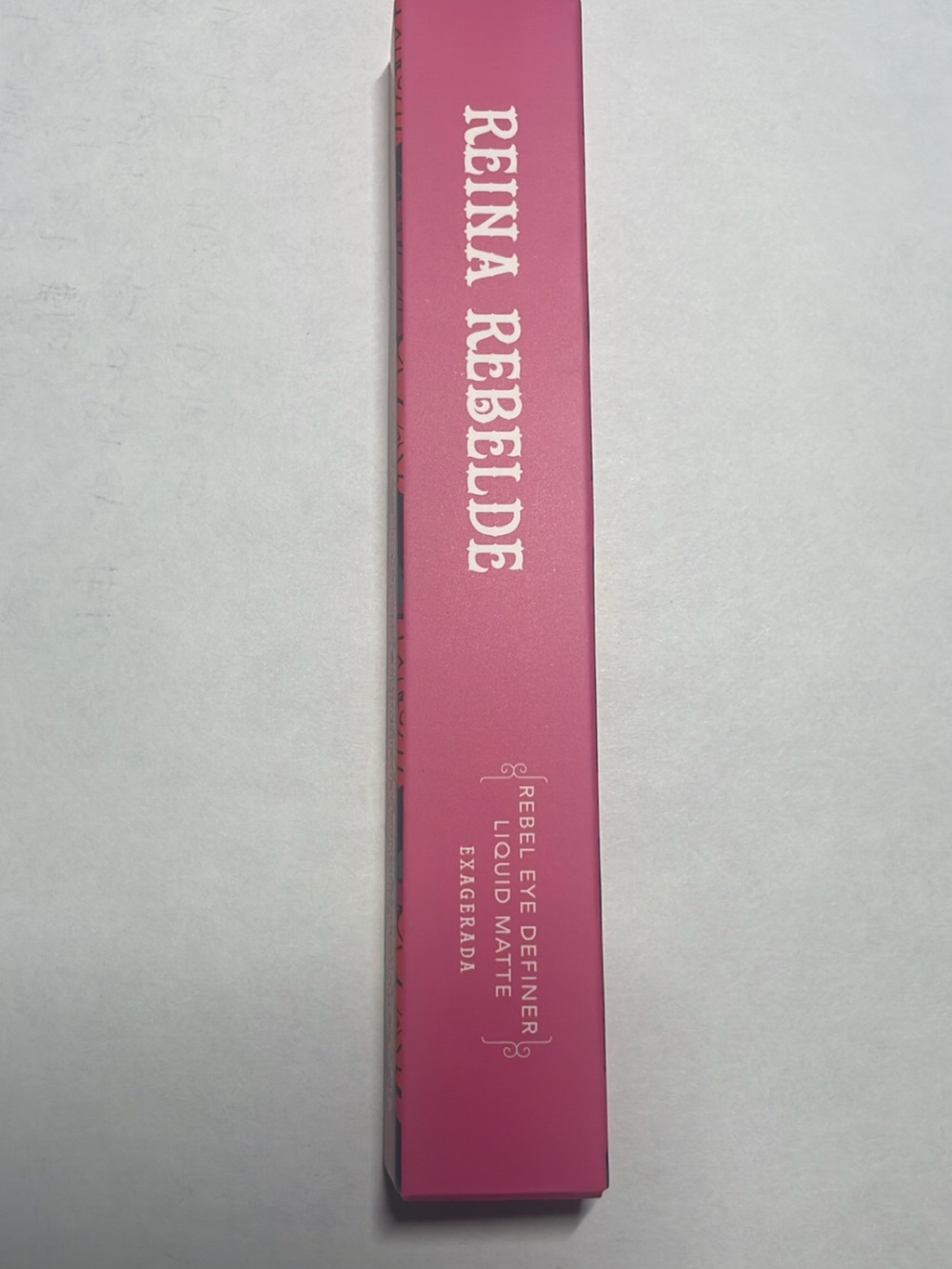 Reina Rebelde Liquid Matte Eye Definer Eye liner in exagerada black